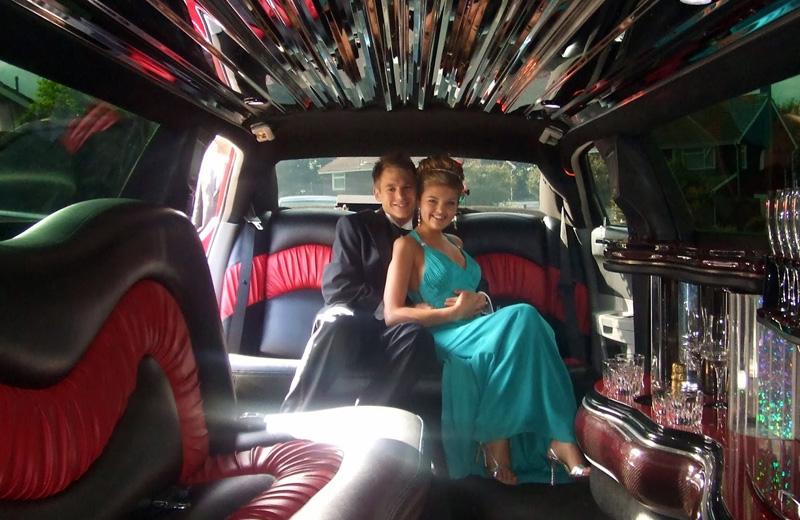 School Prom Limos